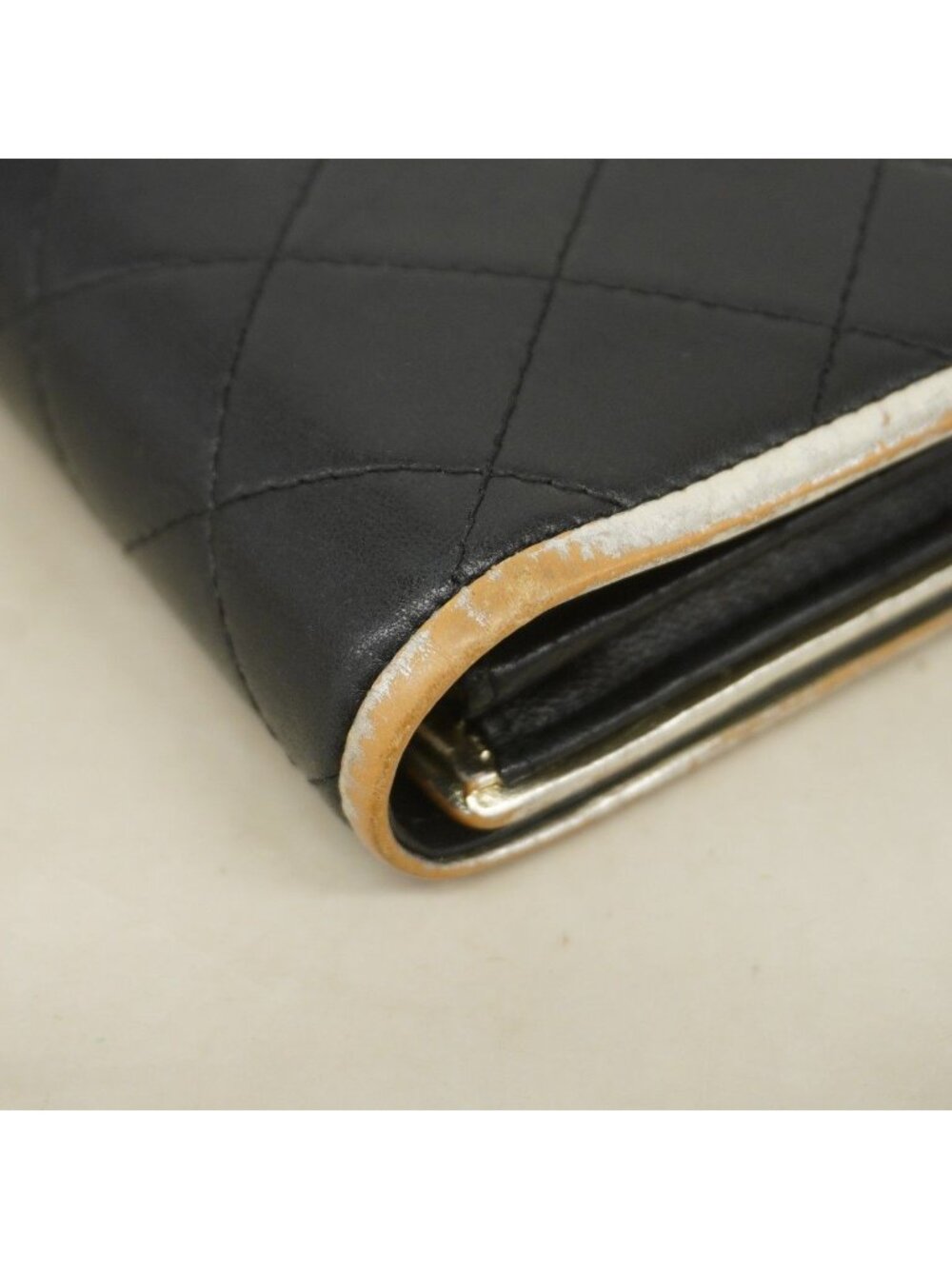 ★SOLD★ Chanel Wallet Quilted Lambskin Black Gold - Picture 5 of 9